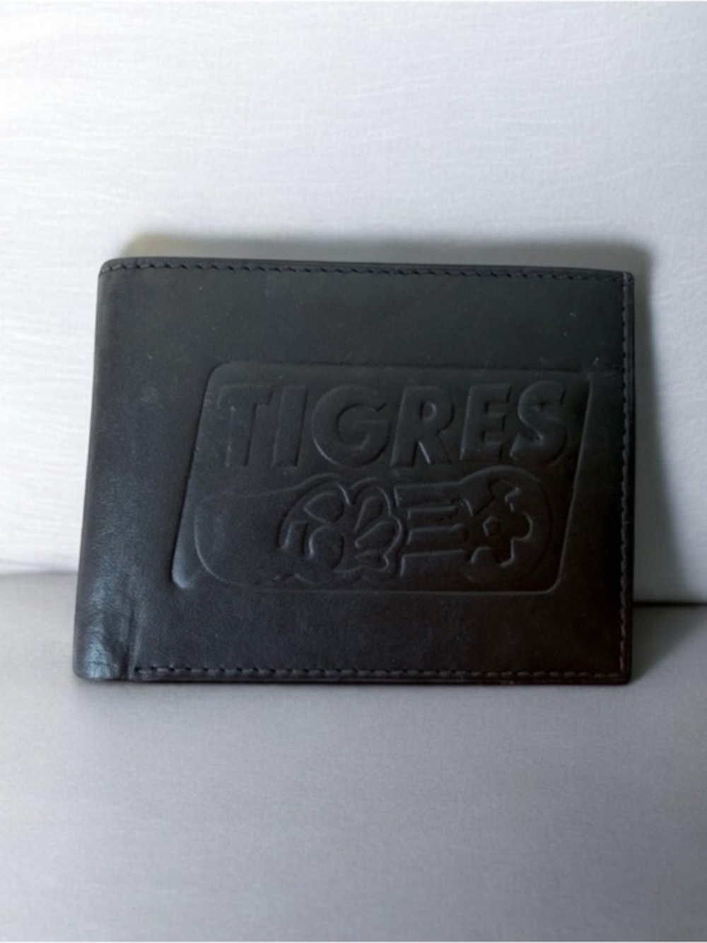 Tigres Black Leather Wallet